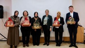 KADIN GELİŞİM AĞI SEMİNERİ ALTINOVA’DA YOĞUN İLGİ GÖRDÜ