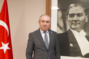 19 May�s, Bir Milletin Yeniden Aya�a Kalk���n�n Sembol�d�r
